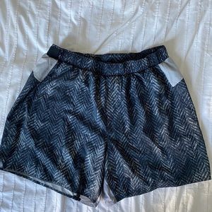Lululemon Shorts 6”